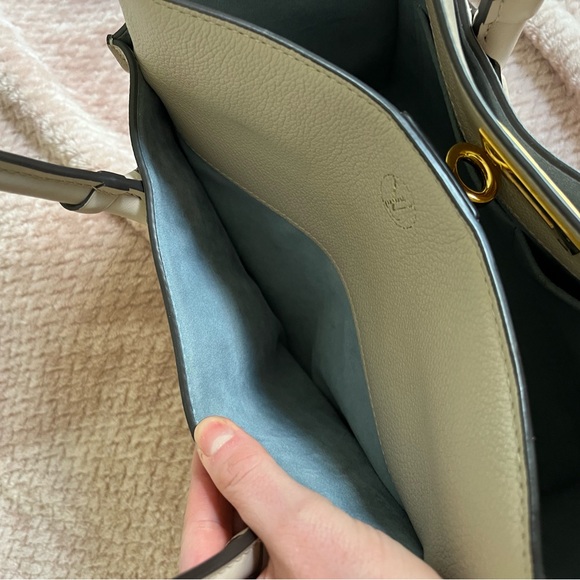 LOUIS VUITTON On My Side MM purse - Picture 10 of 16
